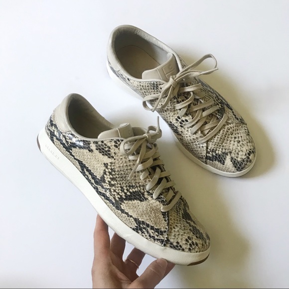 Cole Haan grandpro snake print tennis sneaker - Picture 2 of 8